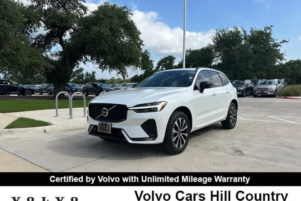 2024 Volvo XC60 B5 Core photo 1