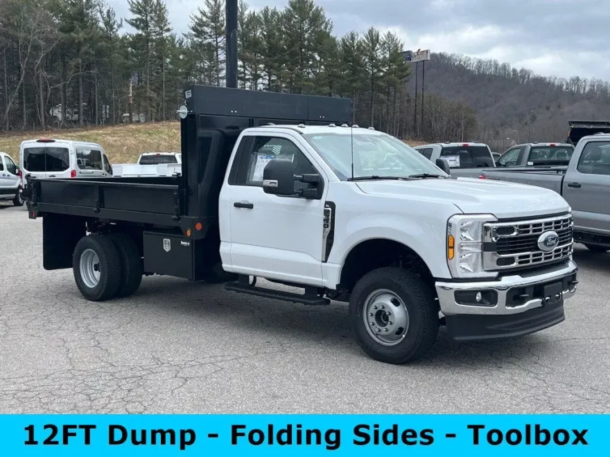 2024 Ford F-350 XL photo 1