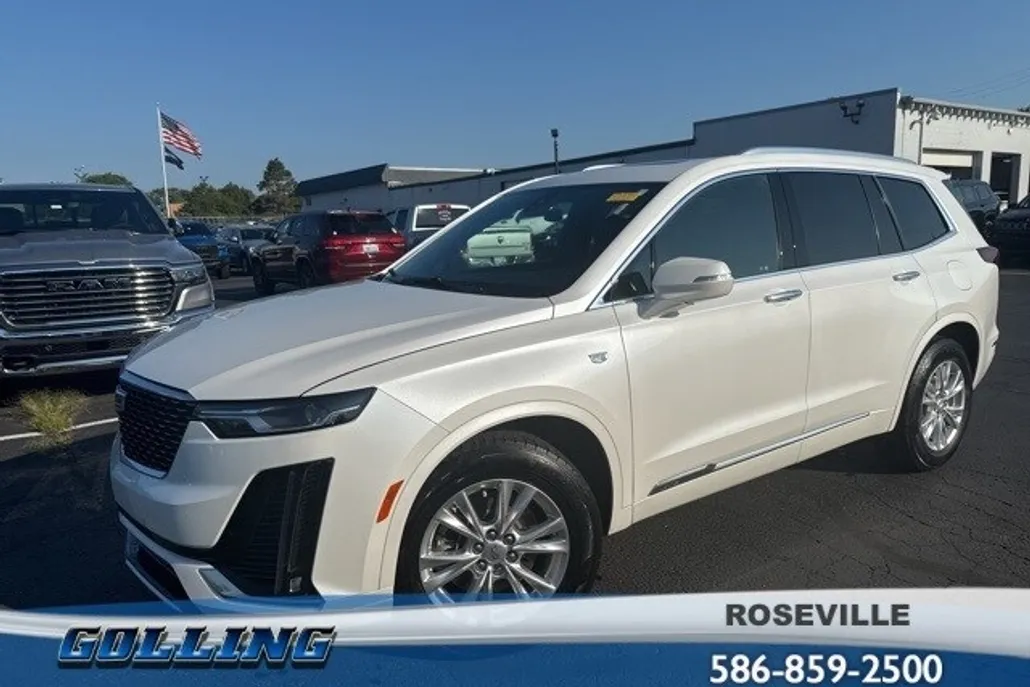 2022 Cadillac XT6 Luxury photo 1