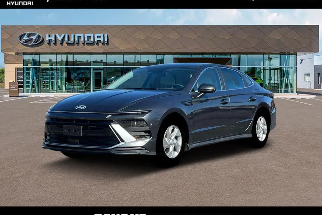 2025 Hyundai Sonata SE photo 1