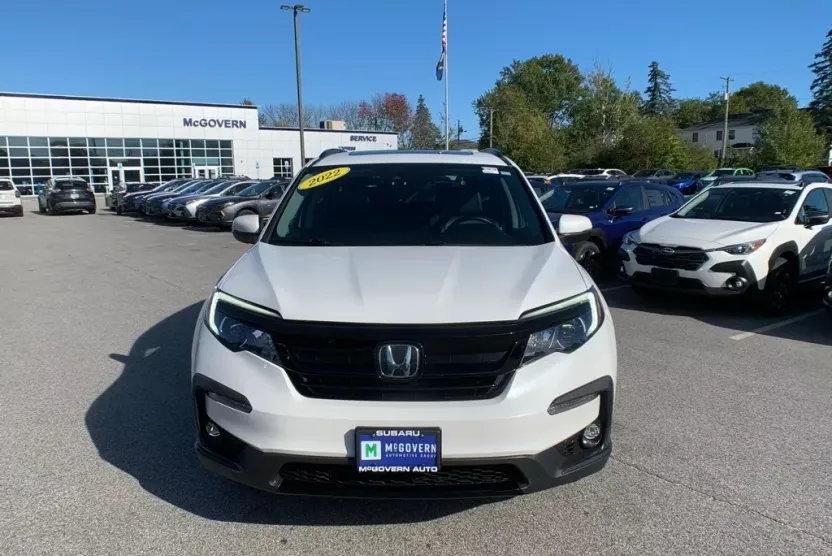 2022 Honda Pilot Special Edition photo 1
