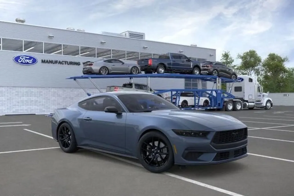 2025 Ford Mustang EcoBoost Premium photo 1