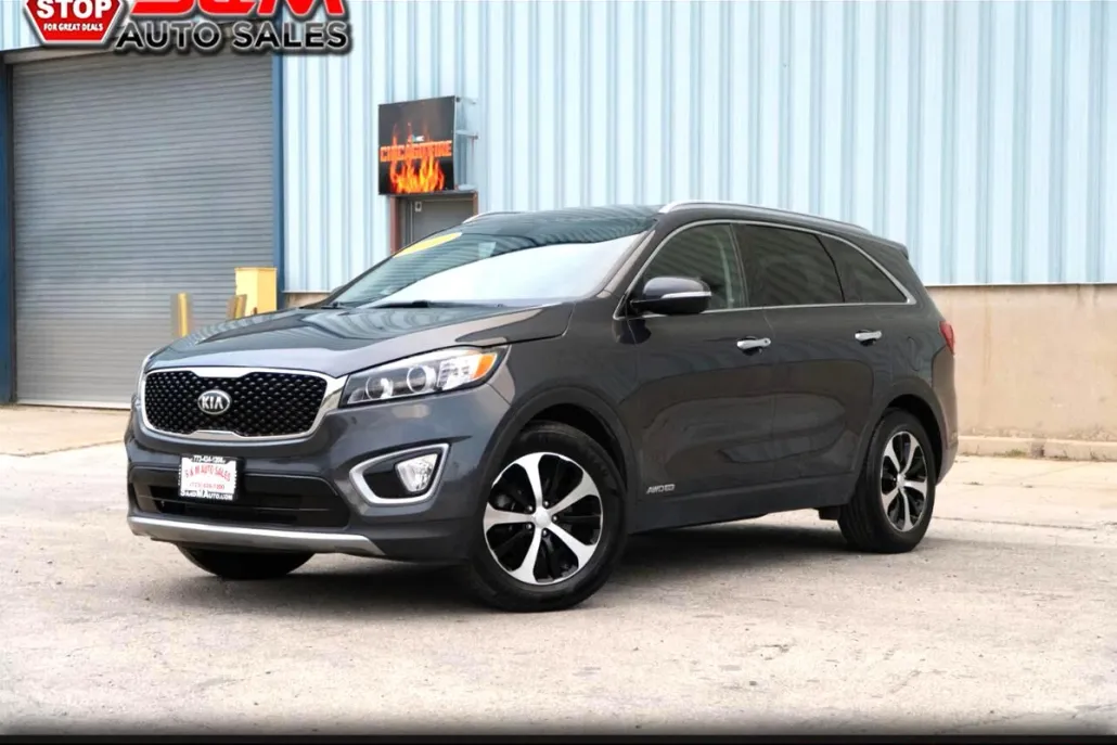 2017 Kia Sorento EX V6 photo 1