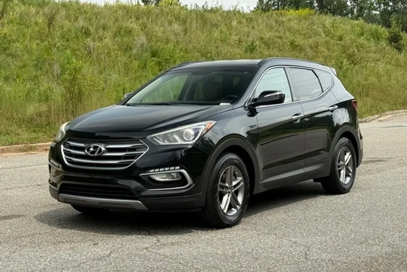 2018 Hyundai Santa Fe Sport Base photo 1