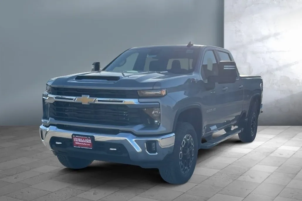 2025 Chevrolet Silverado 2500HD LT photo 1