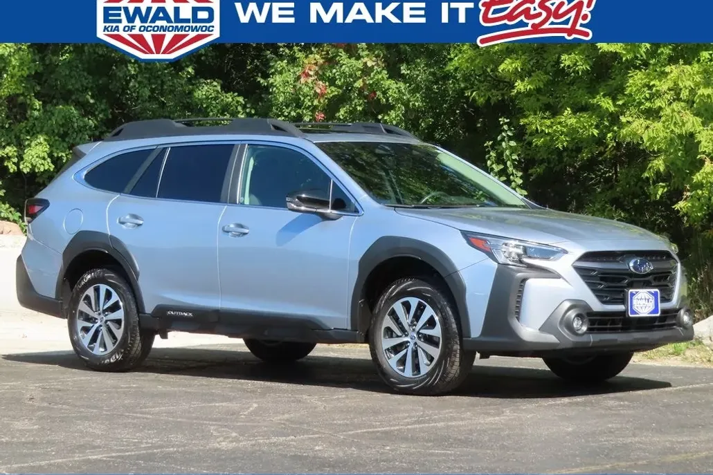 2024 Subaru Outback Premium photo 1