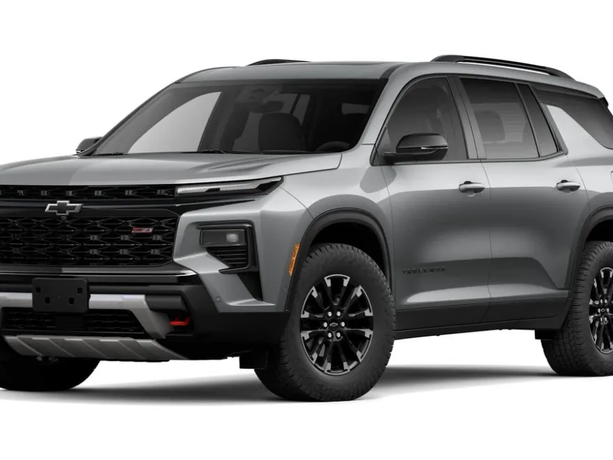 2025 Chevrolet Traverse Z71 photo 1