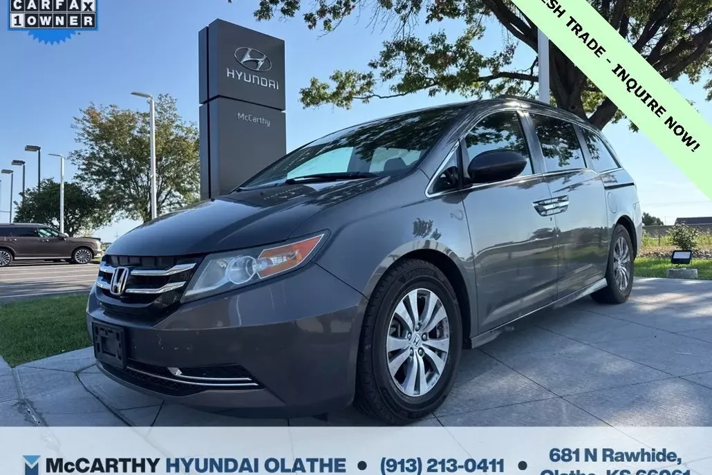 2016 Honda Odyssey EX-L photo 1