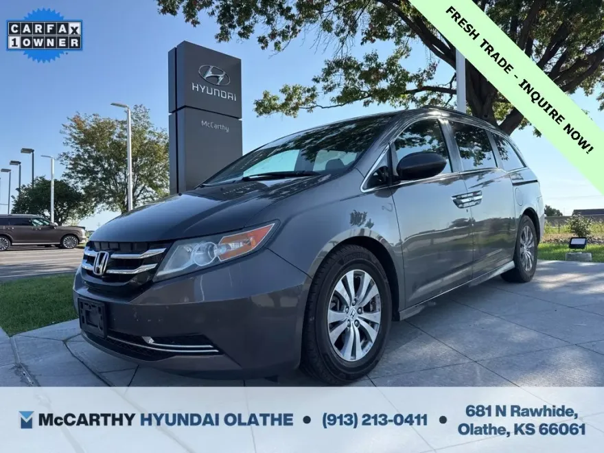 2016 Honda Odyssey EX-L photo 1