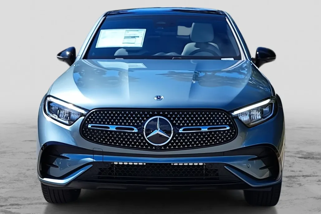 2026 Mercedes Benz GLC 300 4MATIC photo 1