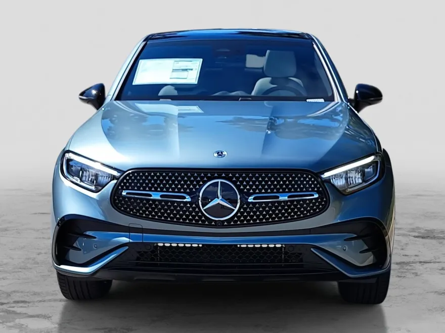 2026 Mercedes Benz GLC 300 4MATIC photo 1