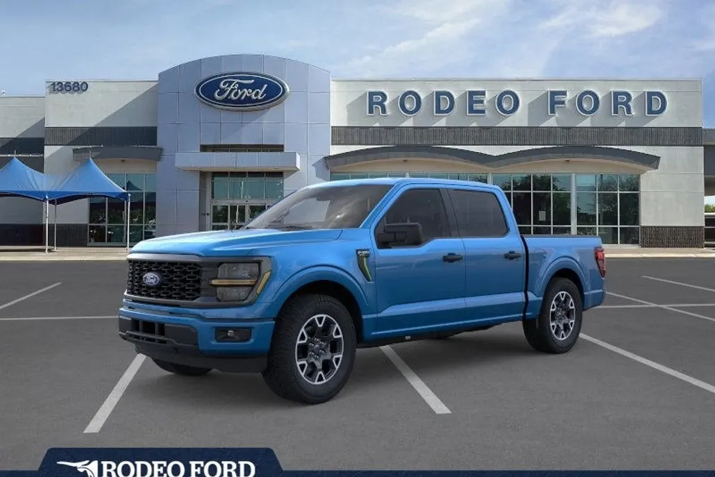 2025 Ford F-150 STX photo 1