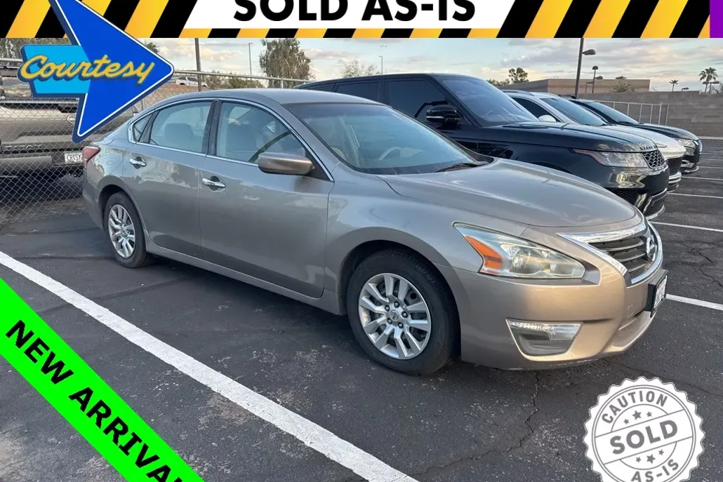 2013 Nissan Altima 2.5 S photo 1