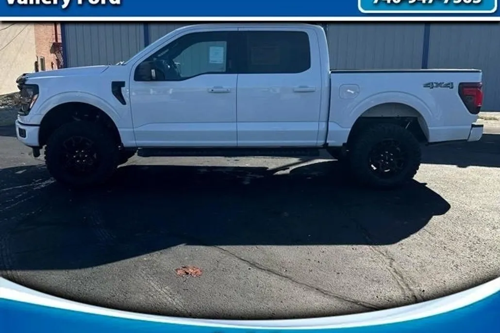 2024 Ford F-150 XLT photo 1