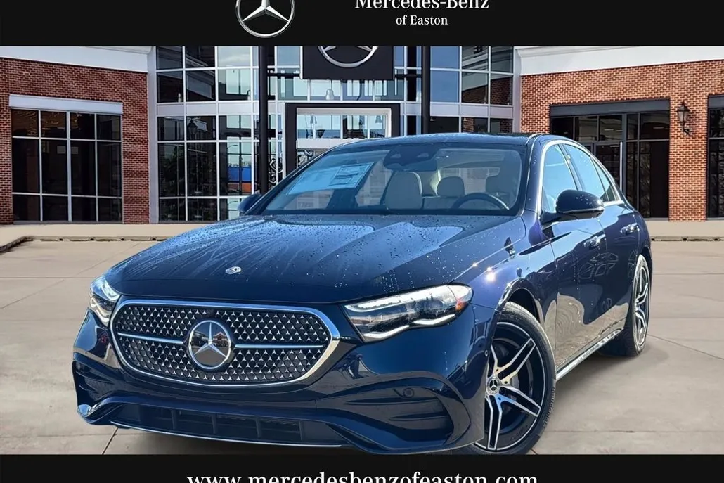 2026 Mercedes Benz E 350 4MATIC Sedan photo 1