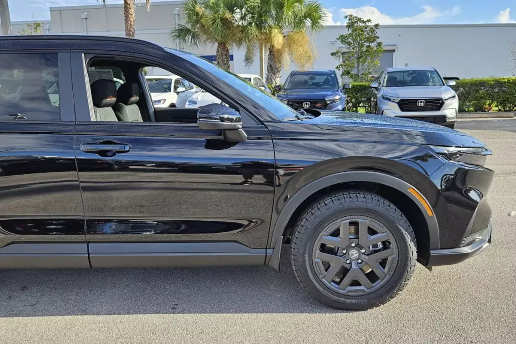 2026 Honda CR-V Hybrid photo 1