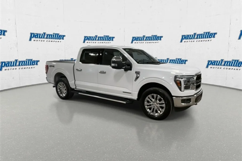 2025 Ford F-150 Lariat photo 1