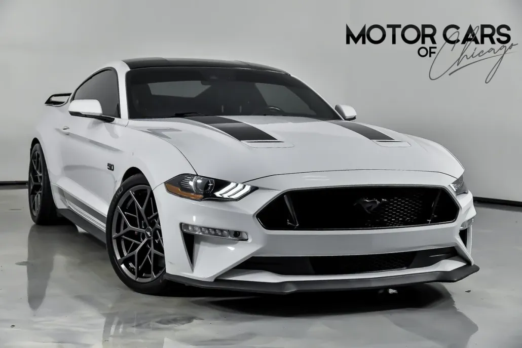 2019 Ford Mustang GT Premium photo 1
