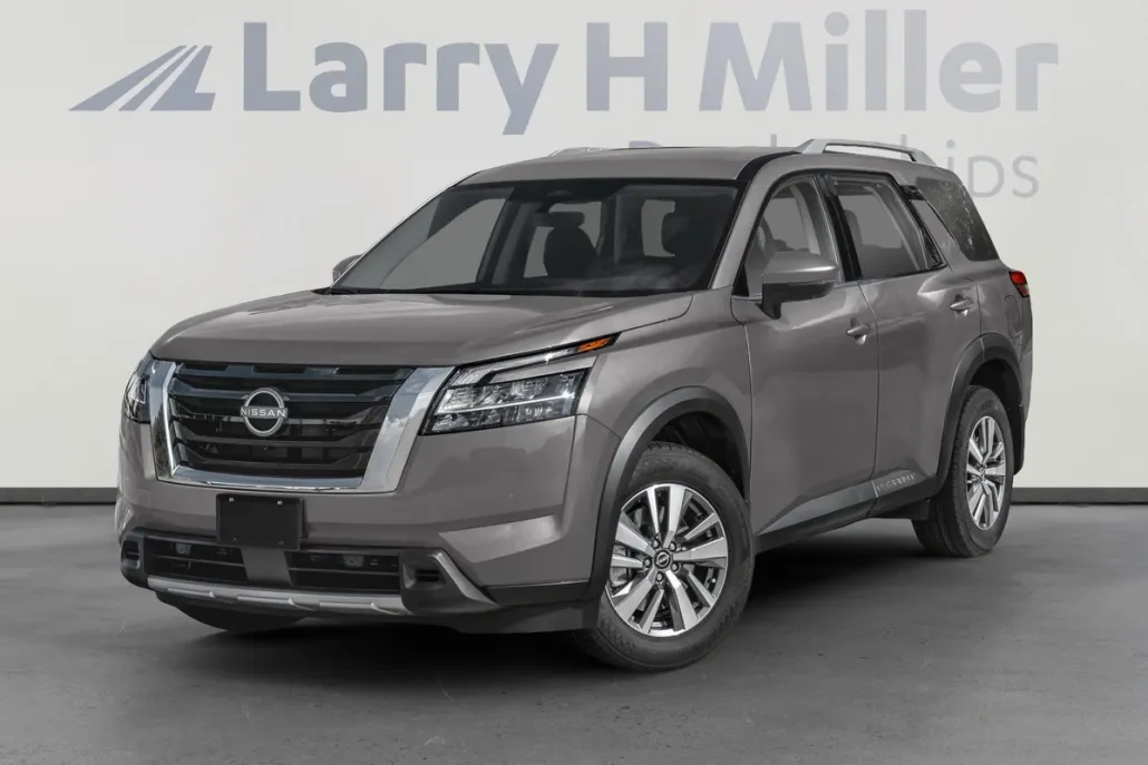 2025 Nissan Pathfinder SL photo 1