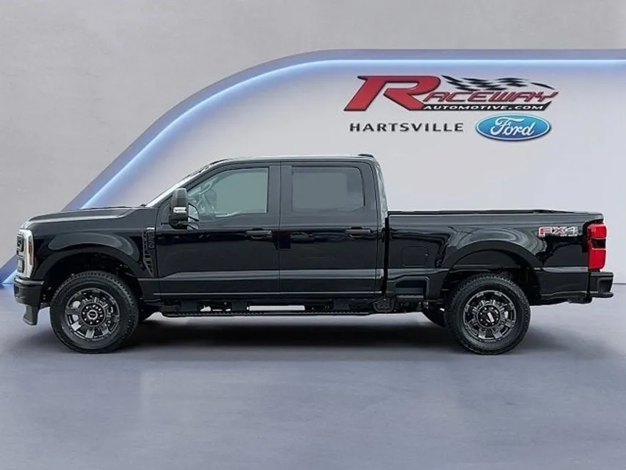 2025 Ford F-250 XL photo 1