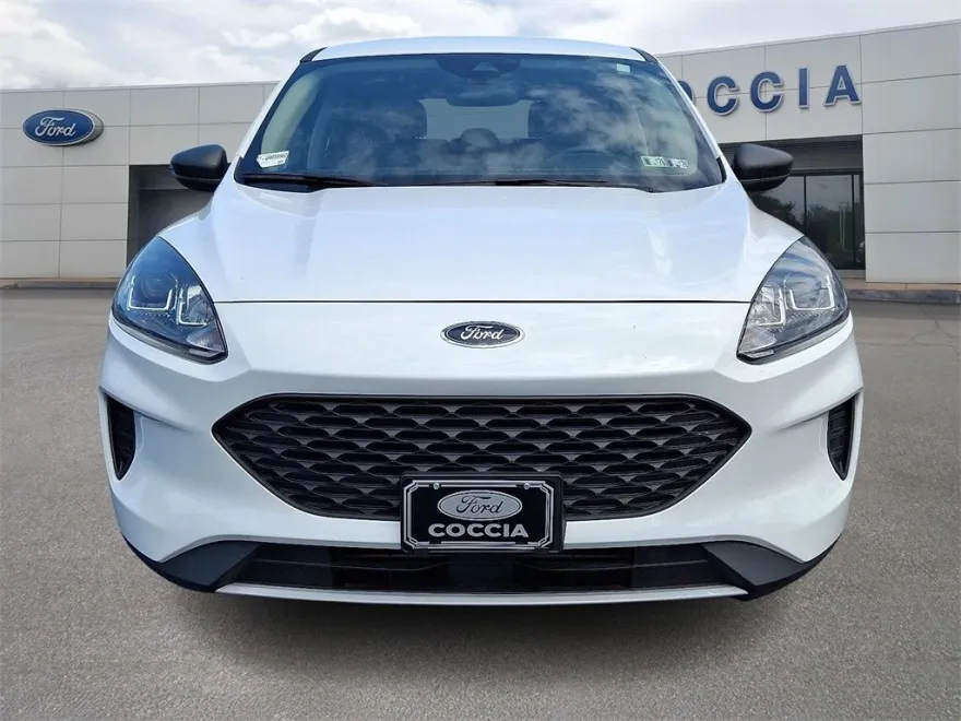 2020 Ford Escape S photo 1