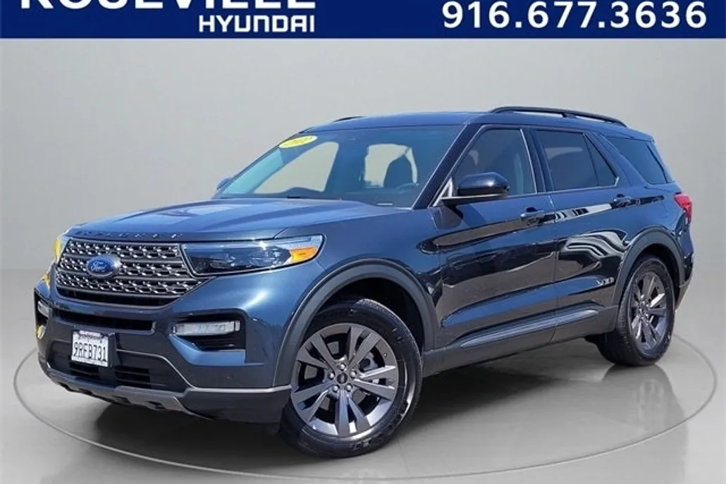 2022 Ford Explorer XLT photo 1