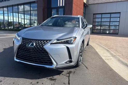 2025 Lexus UX Premium photo 3