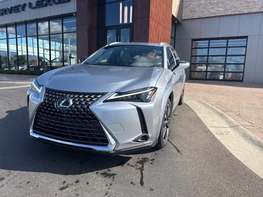 2025 Lexus UX Premium photo 3