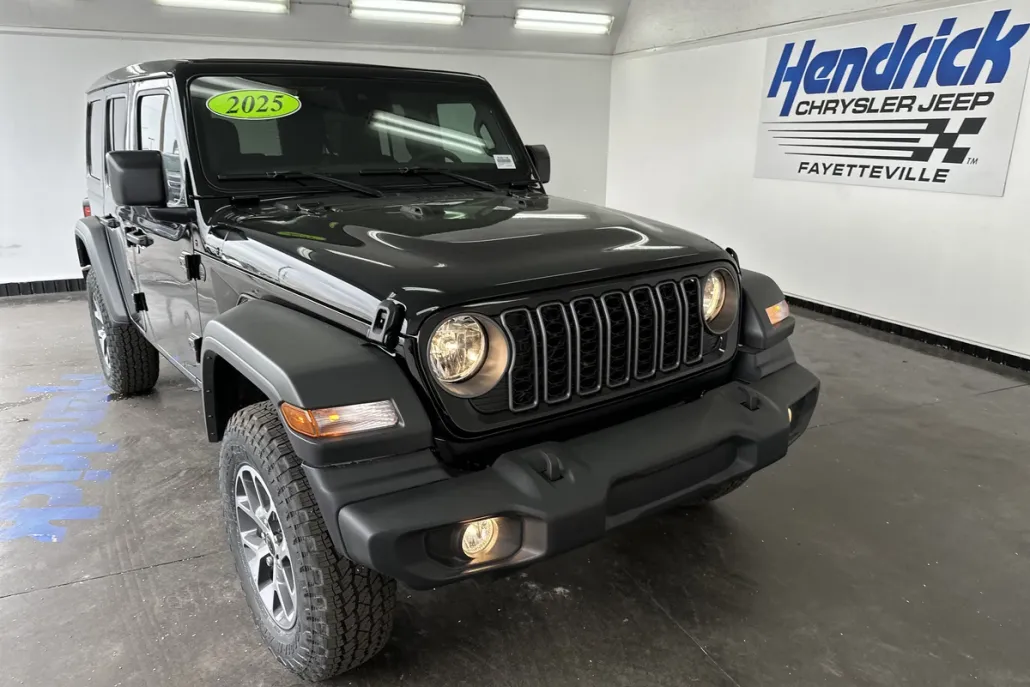 2025 Jeep Wrangler Sport S photo 1
