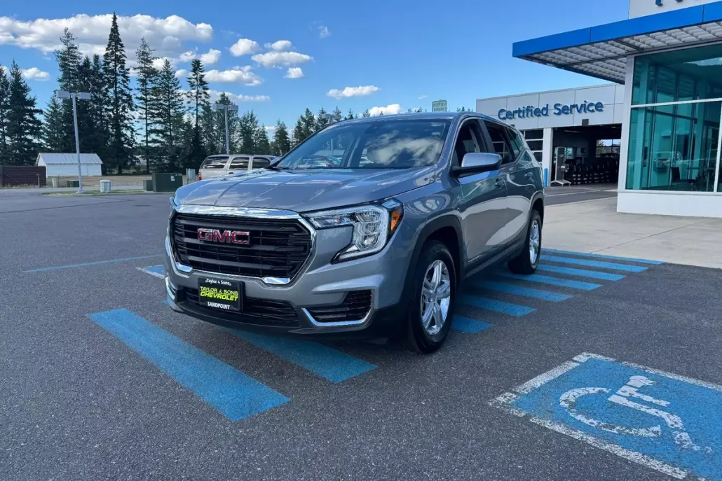 2024 Gmc Terrain SLE photo 1