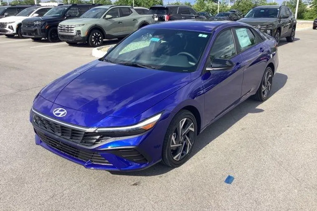 2025 Hyundai Elantra Hybrid SEL Sport photo 1