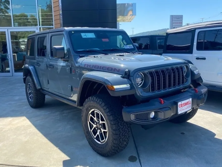2025 Jeep Wrangler Rubicon photo 1