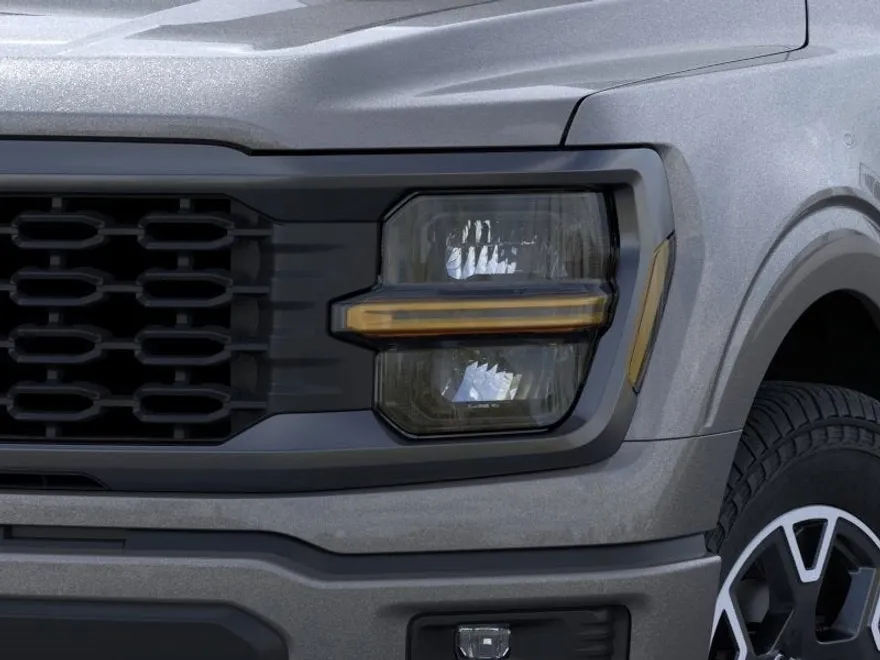 2025 Ford F-150 STX photo 18