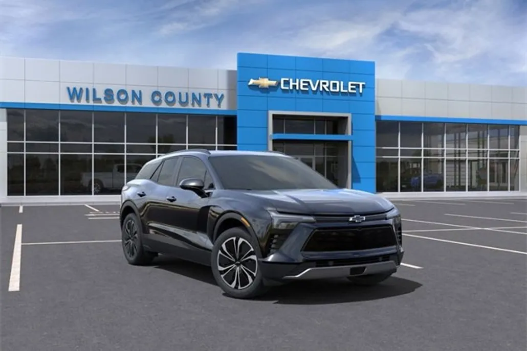 2025 Chevrolet Blazer EV photo 1