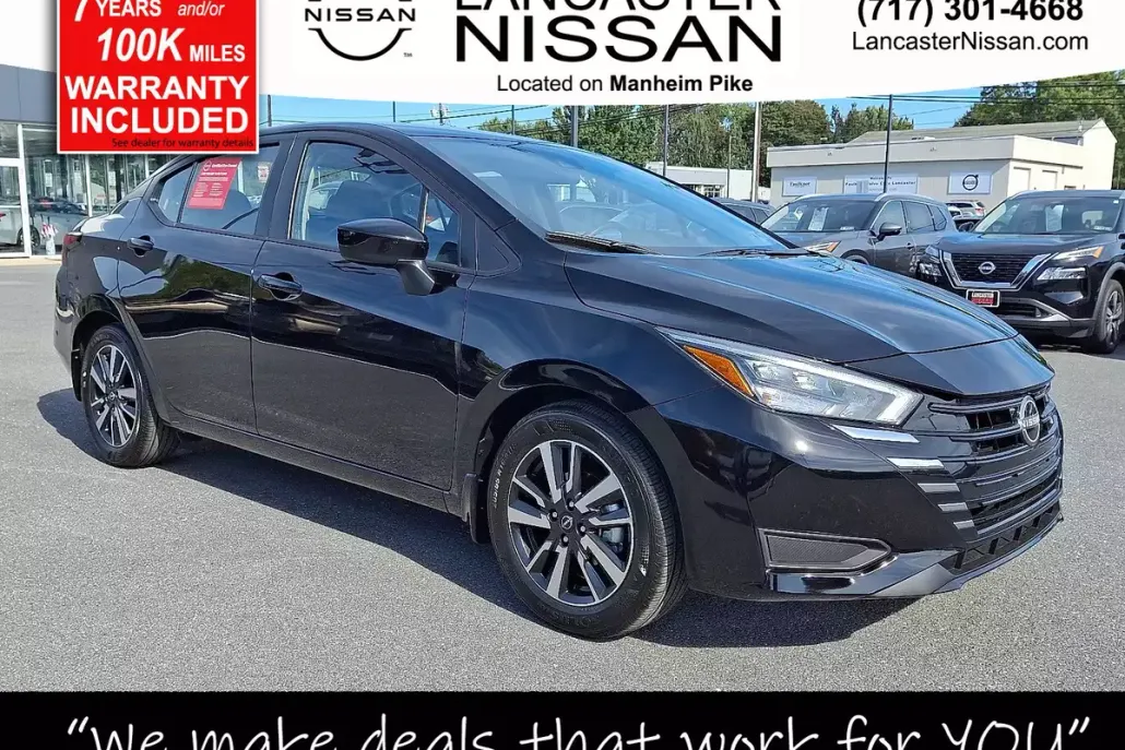 2025 Nissan Versa 1.6 SV photo 1
