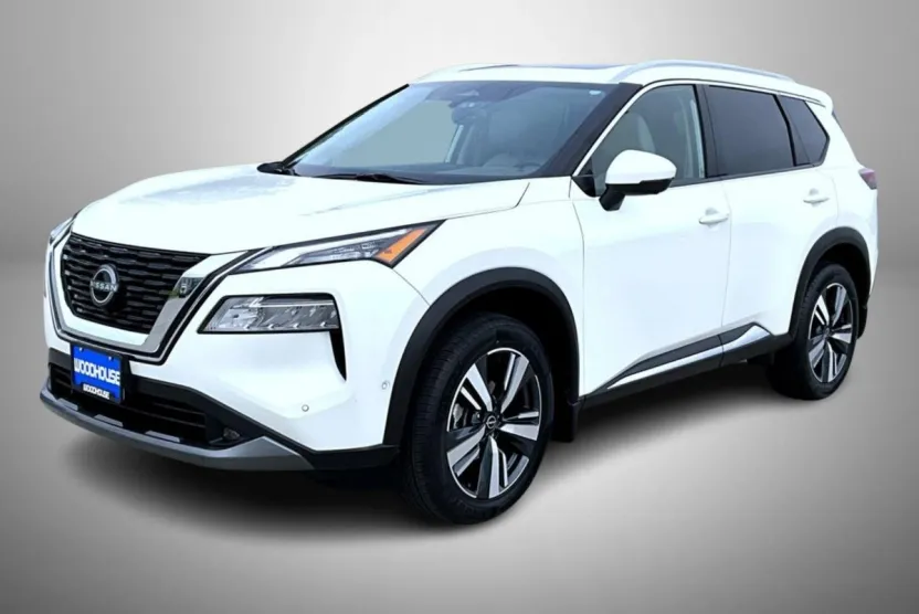 2022 Nissan Rogue SL photo 1
