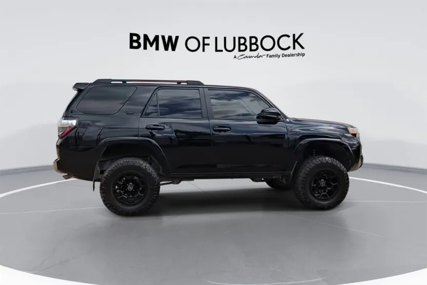 2016 Toyota 4Runner Base photo 1