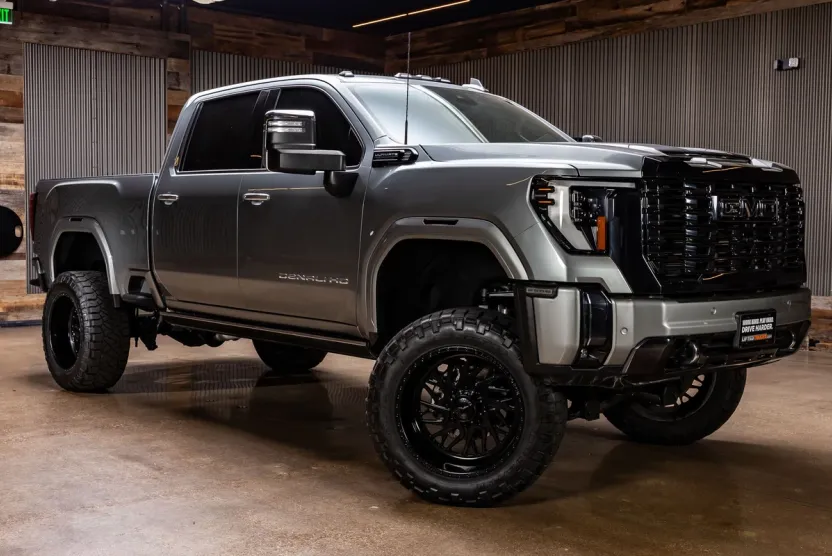 2024 Gmc Sierra HD Denali Ultimate photo 1