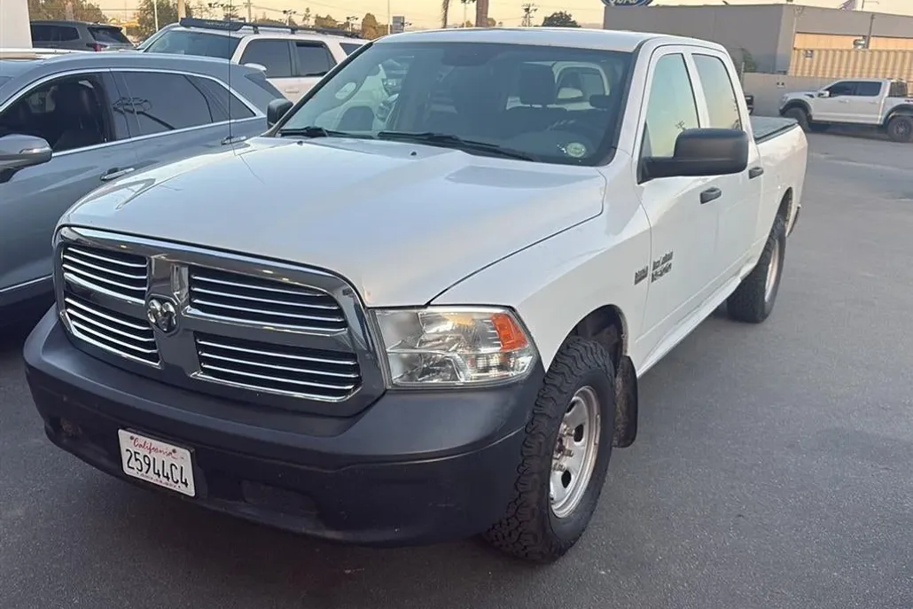 2017 Ram 1500 Tradesman photo 1