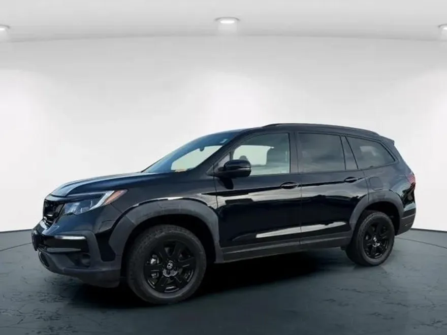 2022 Honda Pilot TrailSport photo 1