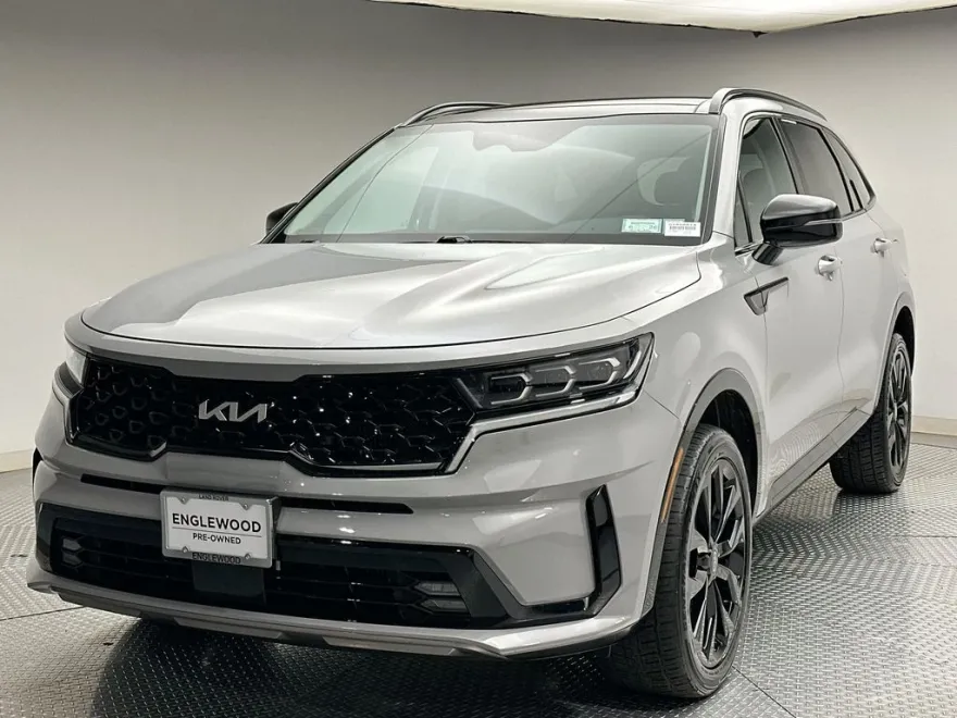 2023 Kia Sorento SX photo 1