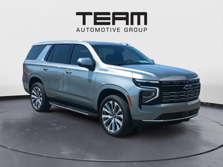 2025 Chevrolet Tahoe High Country photo 1