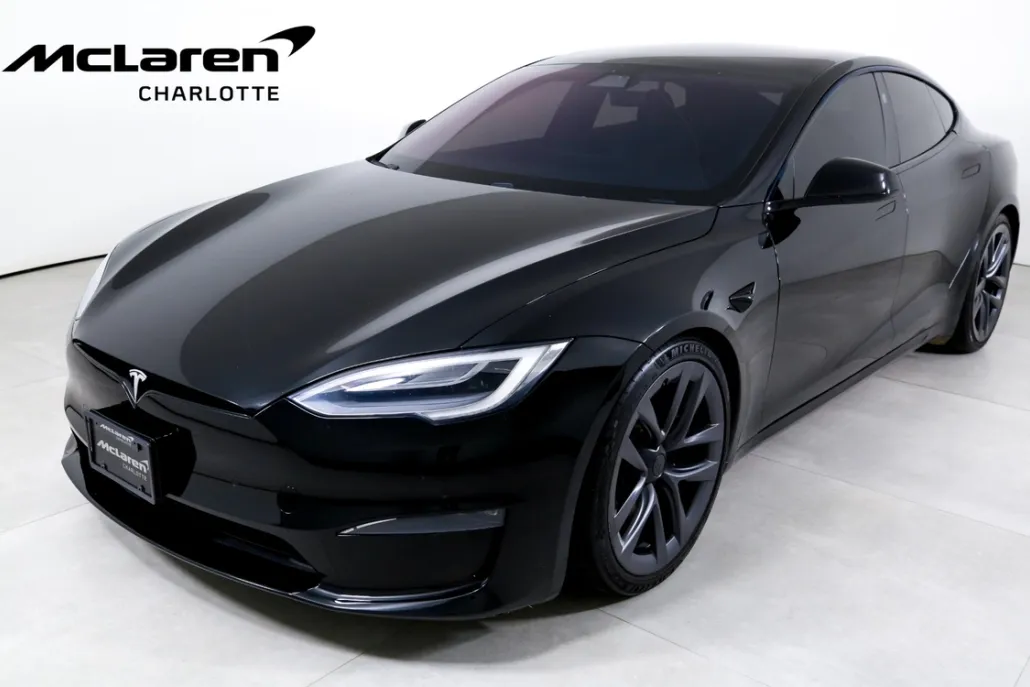 2021 Tesla Model S photo 1