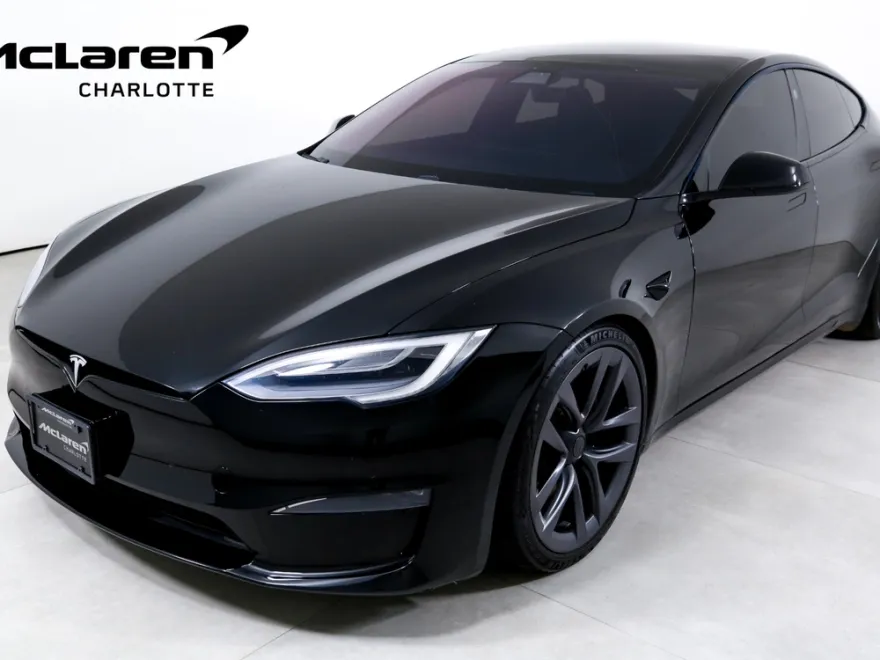 2021 Tesla Model S photo 1
