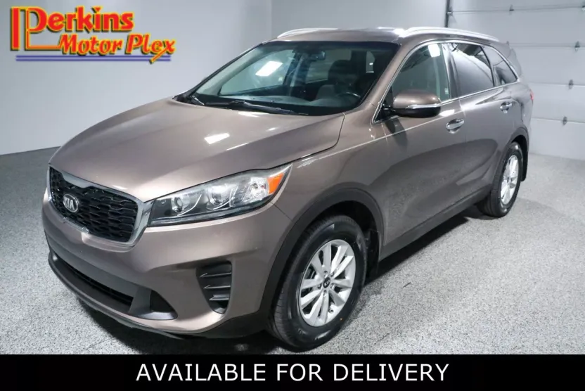 2019 Kia Sorento LX S photo 1