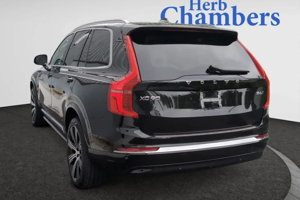 2023 Volvo XC90 AWD Ultimate photo 1