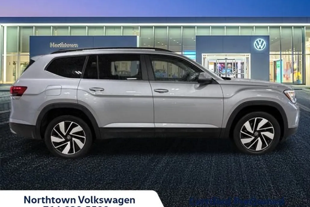 2025 Volkswagen Atlas SE Technology photo 1
