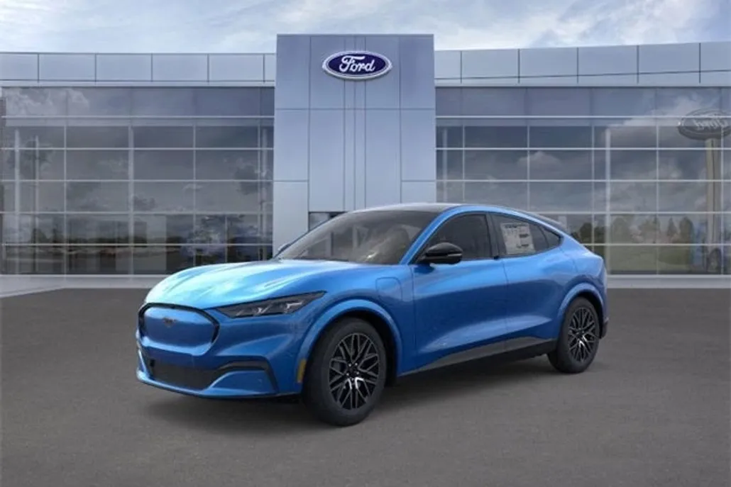 2025 Ford Mustang Mach-E Premium photo 1