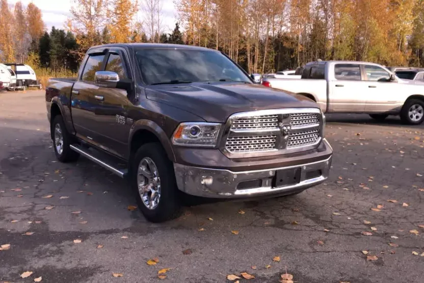 2018 Ram 1500 Laramie photo 1