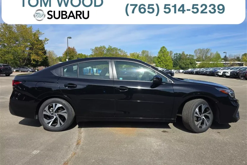 2025 Subaru Legacy Premium photo 1